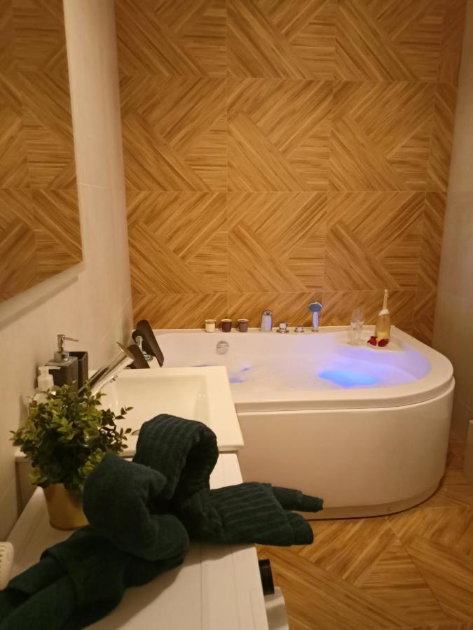 拉多姆Apartament Z Sauna I Jacuzzi公寓 外观 照片