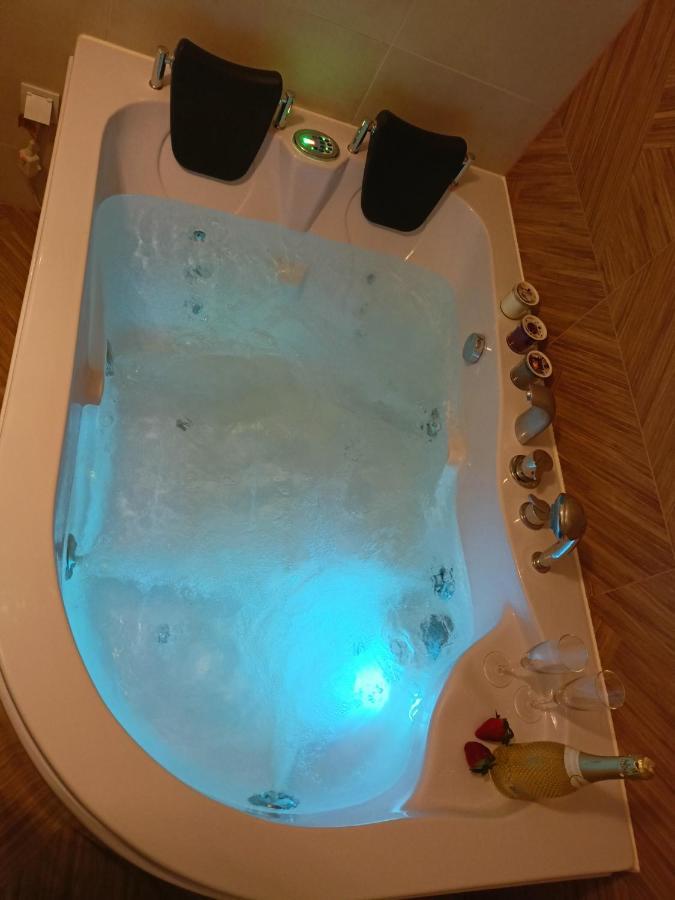拉多姆Apartament Z Sauna I Jacuzzi公寓 外观 照片